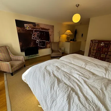 Apartment Turquino B - Large Studio With Balcony In *